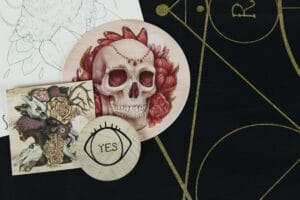 divination , tarot, rune, oracle