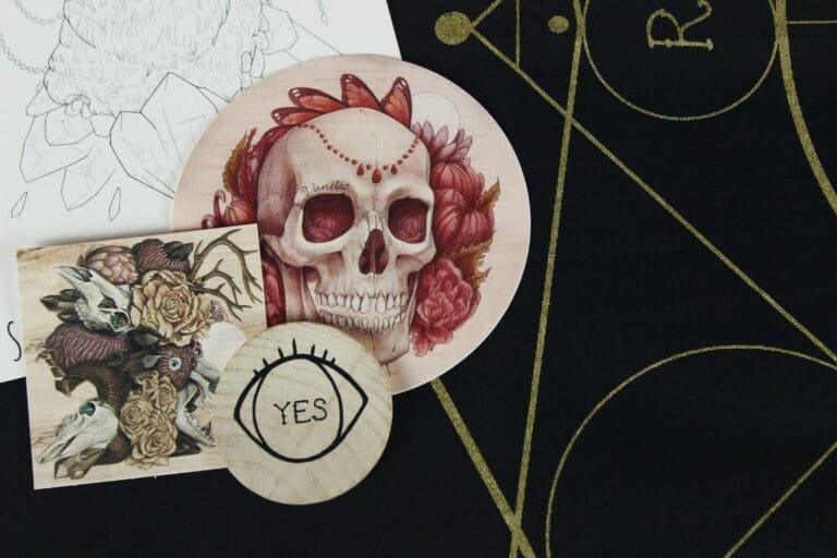 divination , tarot, rune, oracle