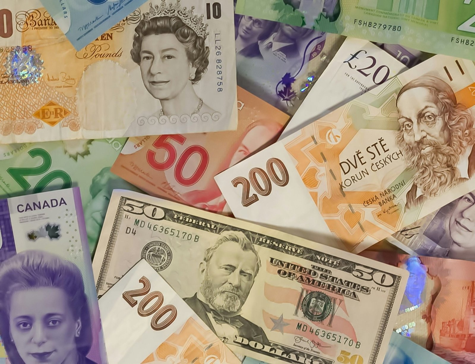 Lots of different moneys, dollar, euros, pounds