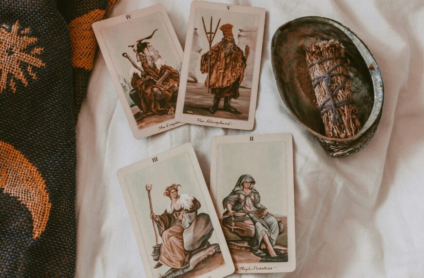 Halloween Tarot Reading